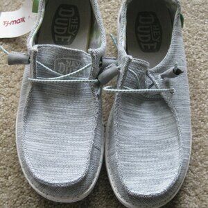 Women's size 9 Wendy style Hey Dudes Heather Gray patterns NEW